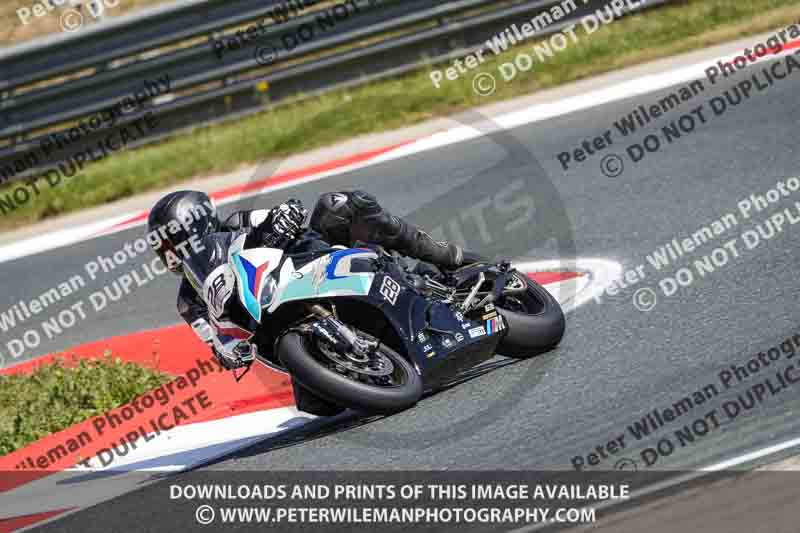 cadwell no limits trackday;cadwell park;cadwell park photographs;cadwell trackday photographs;enduro digital images;event digital images;eventdigitalimages;navarra;no limits trackdays;peter wileman photography;racing digital images;trackday digital images;trackday photos